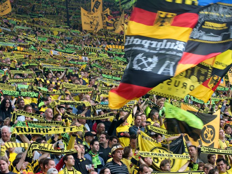 Streama Dortmund – Sevilla: Se live stream & TV (9/3)