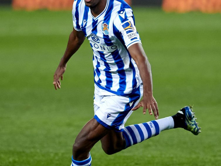 Alexander Isak manar Real Sociedad fansen till lugn